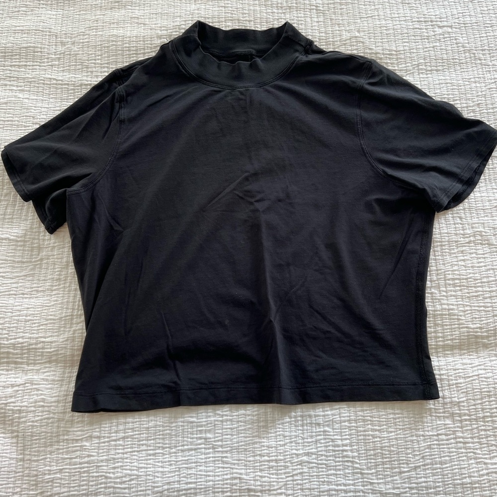 Lululemon smocked neck tee